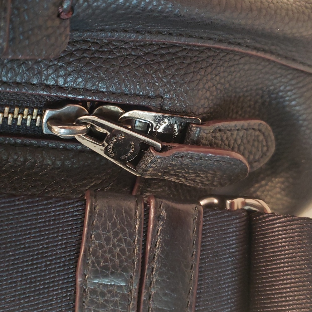 Coach Black Leather Men's Sling Bag - Picture 6 of 12